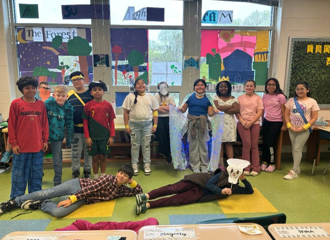 LothianAACPS's tweet photo. 5th grade Lions perform A Midsummer Nights Dream 🦁 🎬 https://t.co/3sMGb6ZyzD