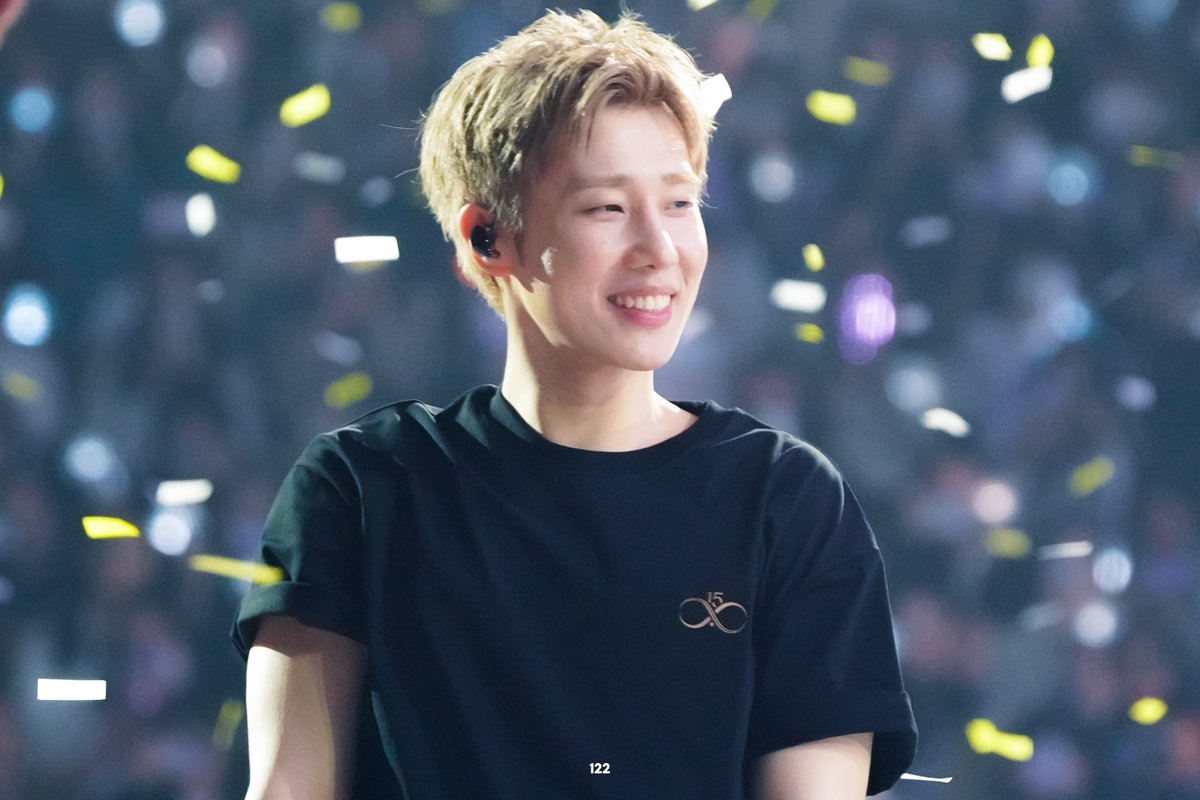 1x2x2's tweet photo. 250412 𝐋𝐈𝐌𝐈𝐓𝐄𝐃 𝐄𝐃𝐈𝐓𝐈𝐎𝐍 - 𝐄𝐍𝐂𝐎𝐑𝐄 #인피니트 #성규 #김성규

핀이 애매해서 이걸 살릴까 말까 했는데 안 살리자니 너무 예뻣어요 ㅠㅠ https://t.co/DDCKt8nOeu
