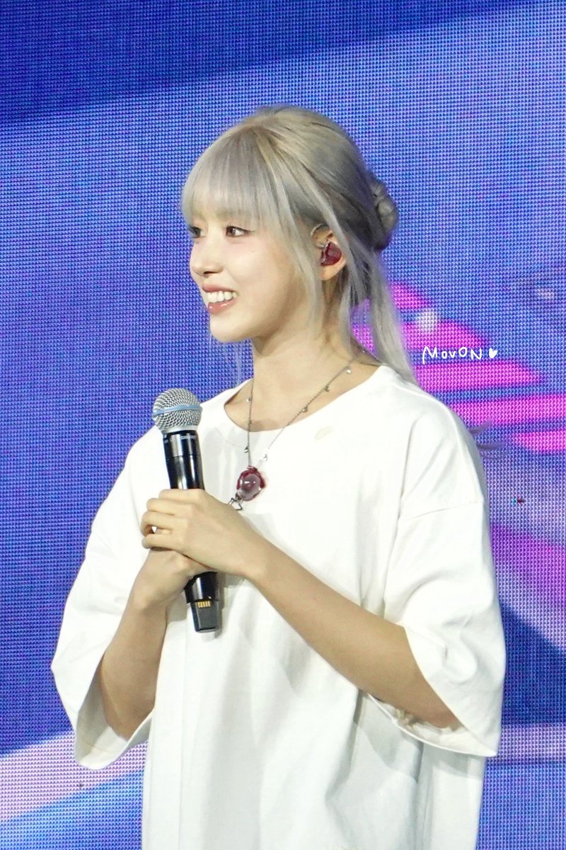 Movon_23's tweet image. HBD🥳🎂

#NMIXX #엔믹스
#지우 #JIWOO
#지우야_생일쮸카해
#Happy_MyJIWOO_Day