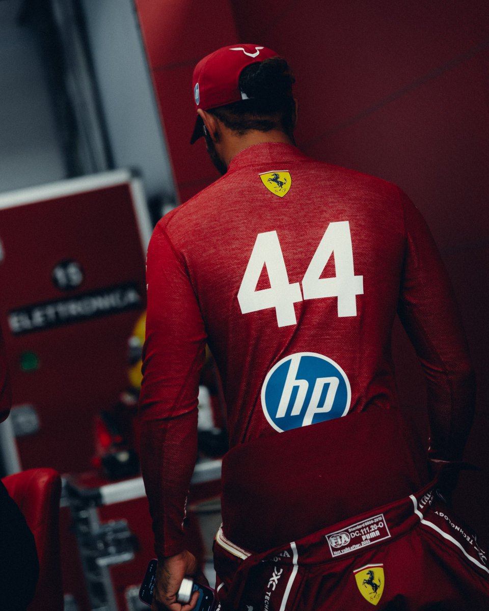 ScuderiaFerrari's tweet photo. Not long now until we head out for Quali ⏳ https://t.co/Ha95237COP