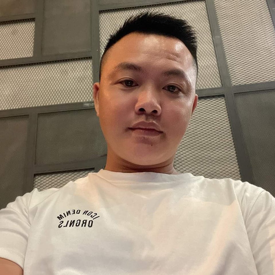 DapiSmaty56120's tweet photo. 16.Bố mẹ cho tiền ăn học, học không được thì cố mà ăn thôi. https://t.co/RmaKmfICUi