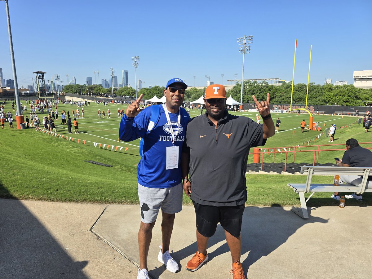 My guy, friend and mentor.....Iron sharpens Iron!!!!!@GPHSGophers