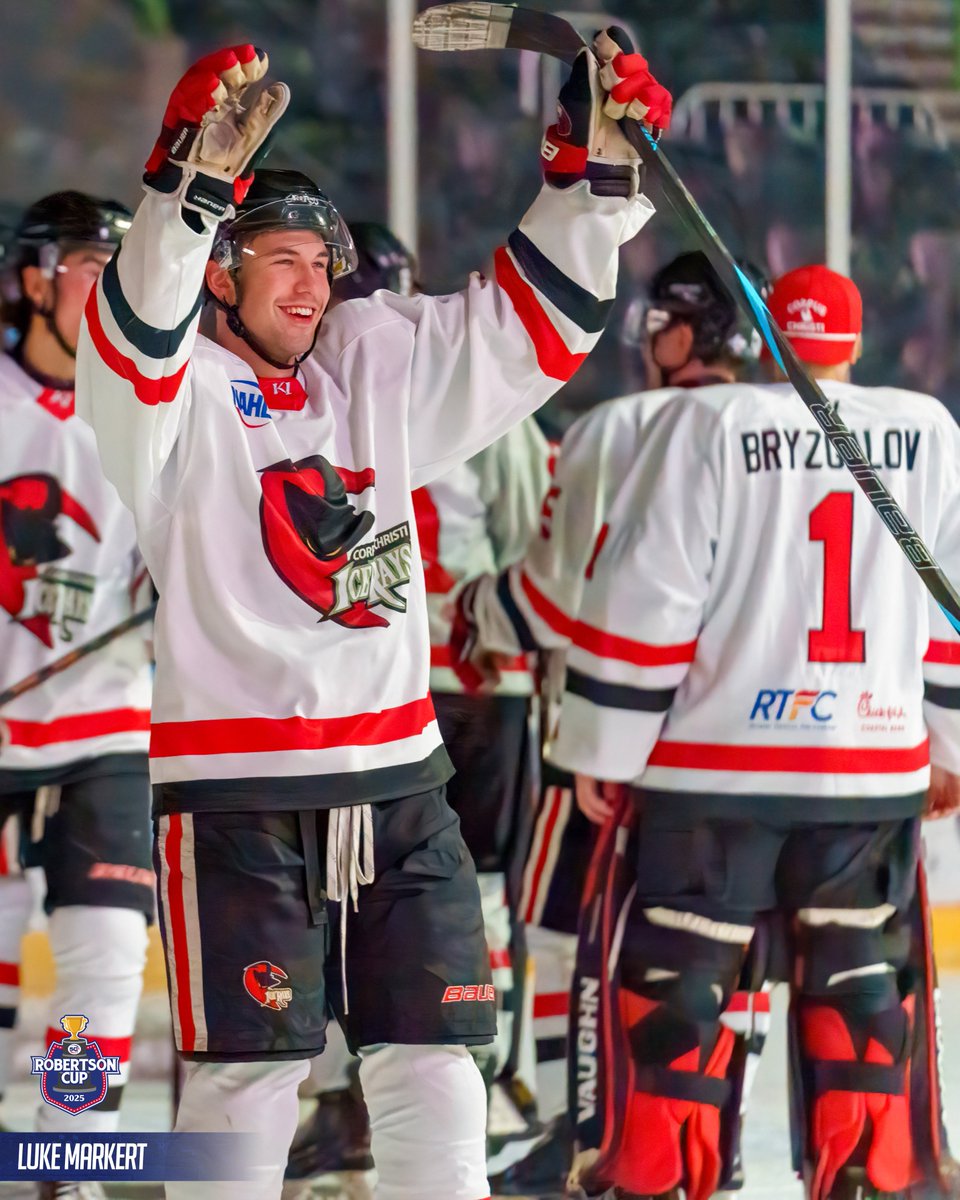 NAHLHockey's tweet photo. Plenty of smiles in the play-in series last night 😄

#RoadtotheRobby https://t.co/r1w4PTnIsZ