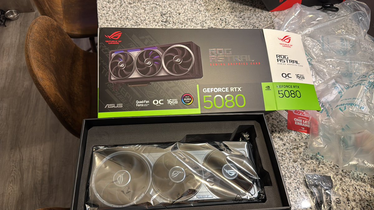 0xSc4r's tweet photo. este build va a estar potente😮‍💨 https://t.co/HE5gHj1NXl