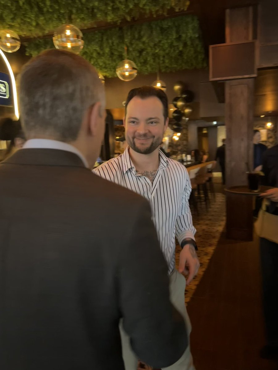It's great to see so many entrepreneurs investing in the ByWard Market! Check out the new Grey's Social Eatery, a beautiful addition to the Market. At the official opening, I had a chance to chat with owners, staff, and customers about how more people are visiting the Market and