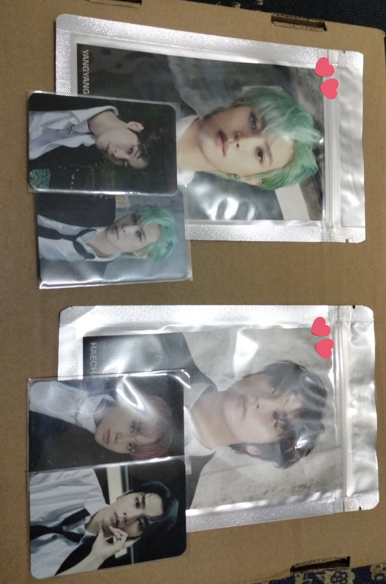 ileyyooo's tweet photo. 1st pic: RM 6 each set
2nd pic: RM 12 whole set
3rd pic: RM 5
4th pic: RM 15 https://t.co/NbxwBOCXto