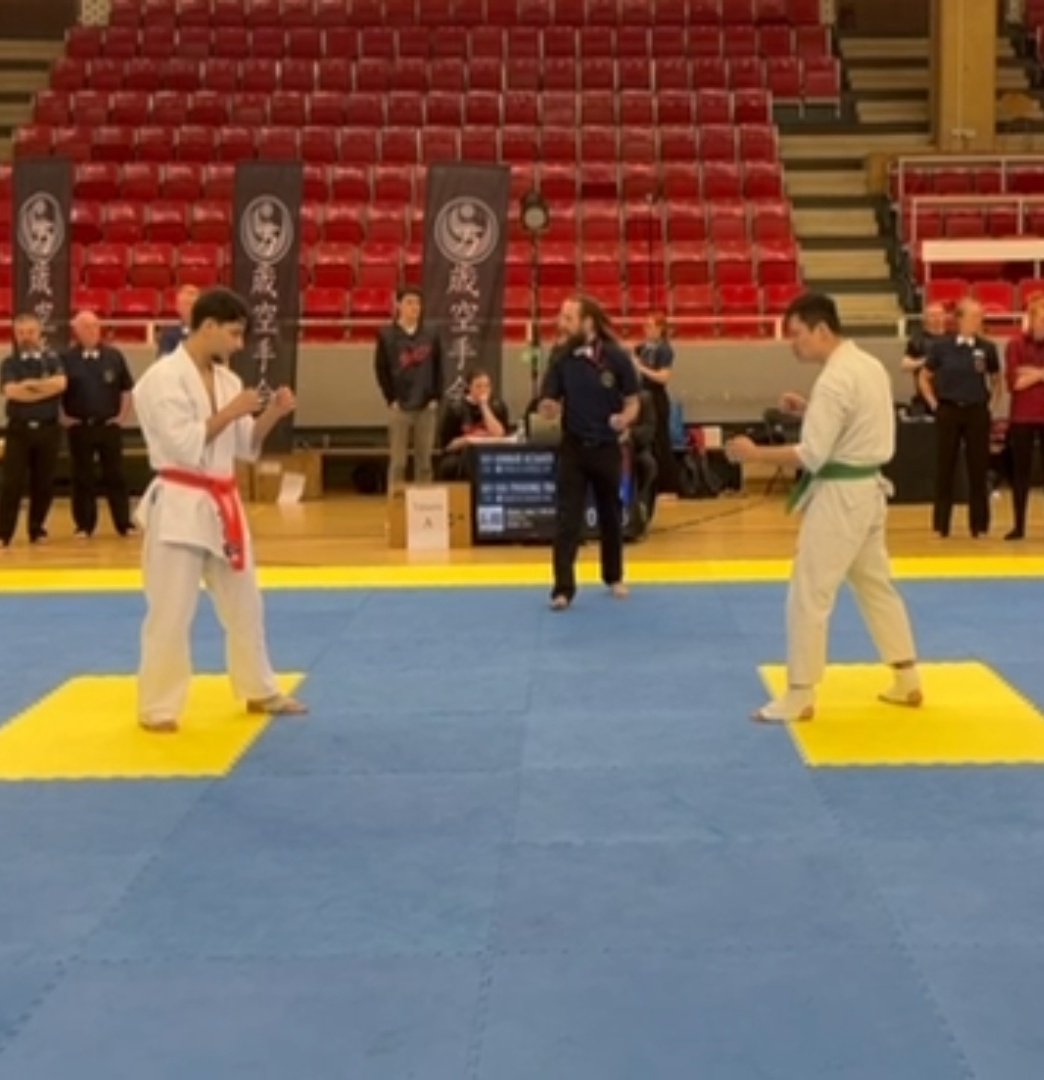 Mister Magister Tran tweet media