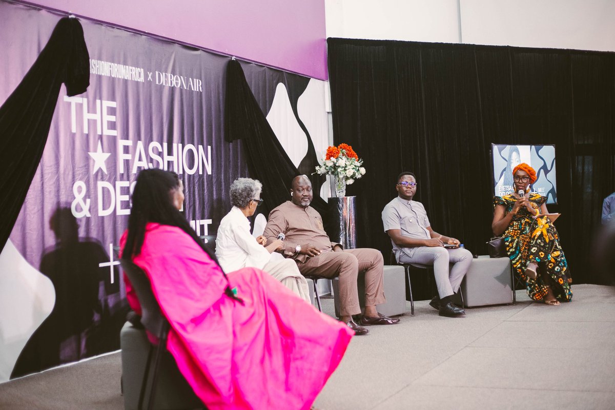 thakulture_'s tweet image. The Fashion &amp;amp; Design Summit 2025 organized by @fashionforumafrica x @DebonairAfrik 

#thakulturefeed