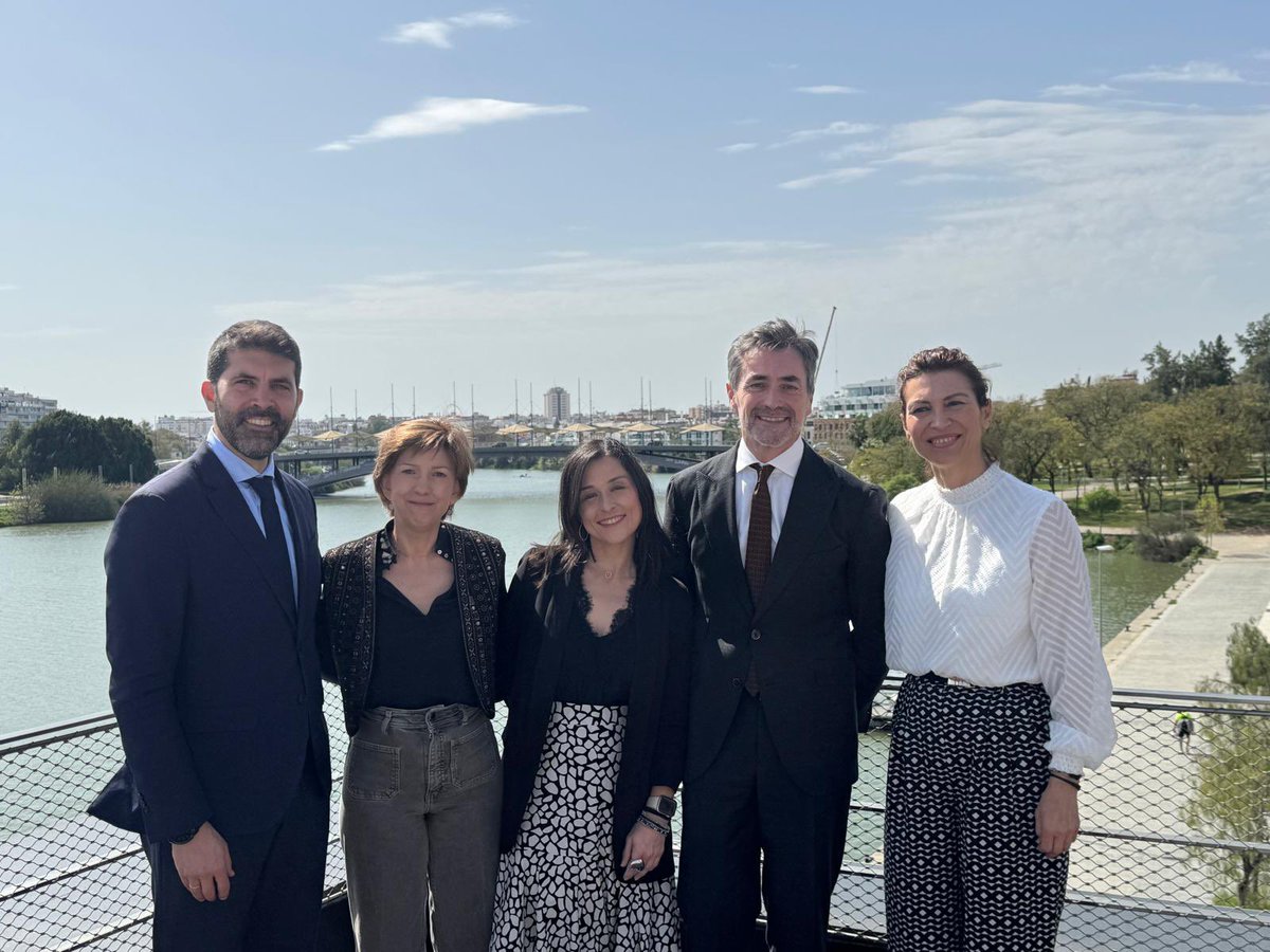 #ANSEMAC se suma al #ProyectoLeonor de la #FundaciónLuisLezama, una iniciativa que apuesta por el talento femenino y la sostenibilidad en el turismo.

Gracias a nuestra asociada #RocíoPorfirio por representarnos en esta gran alianza.
#TurismoSostenible  #LiderazgoFemenino