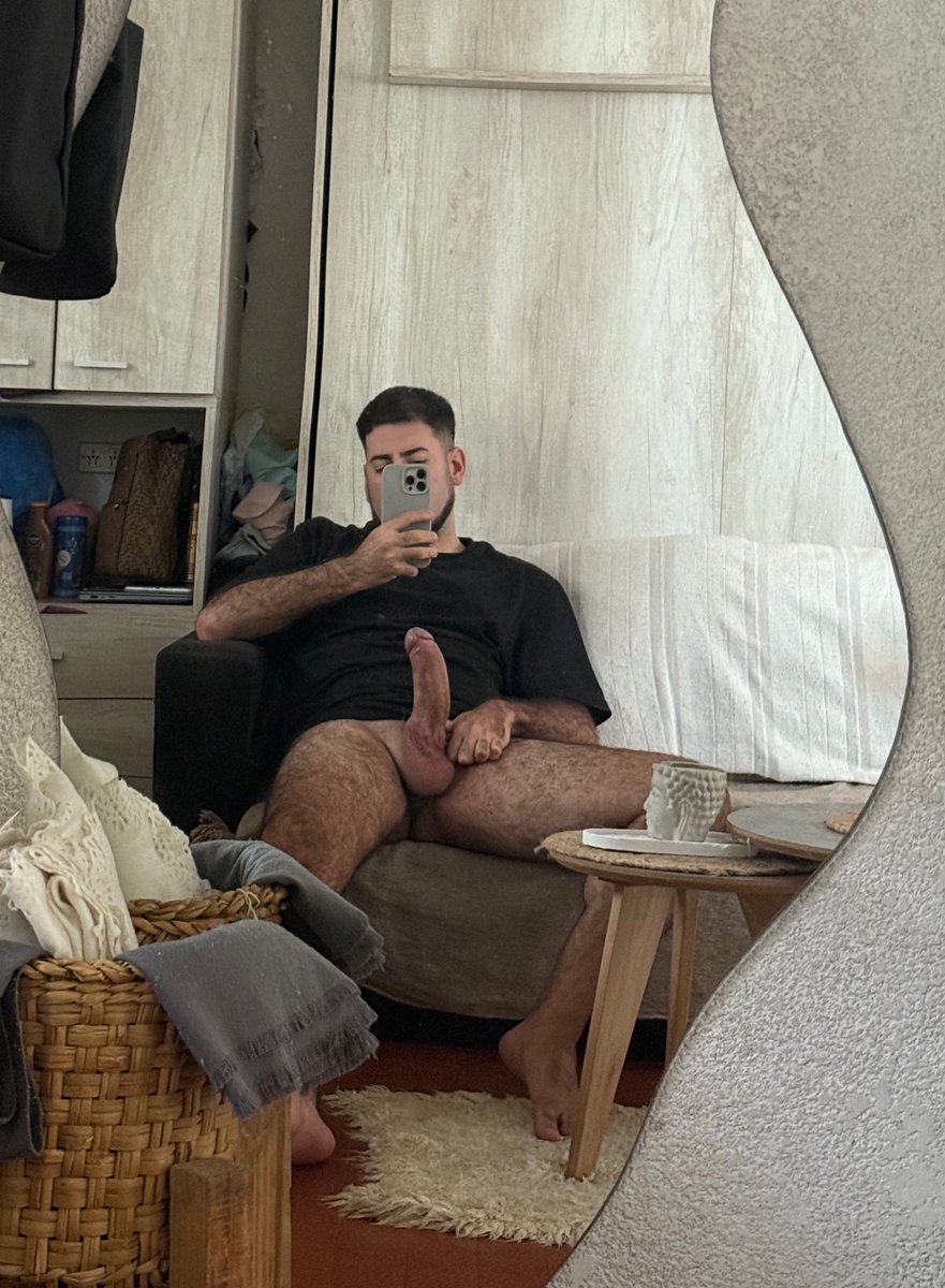 JJJ1312JJ's tweet photo. 🥺 https://t.co/aU5WbLTSJS