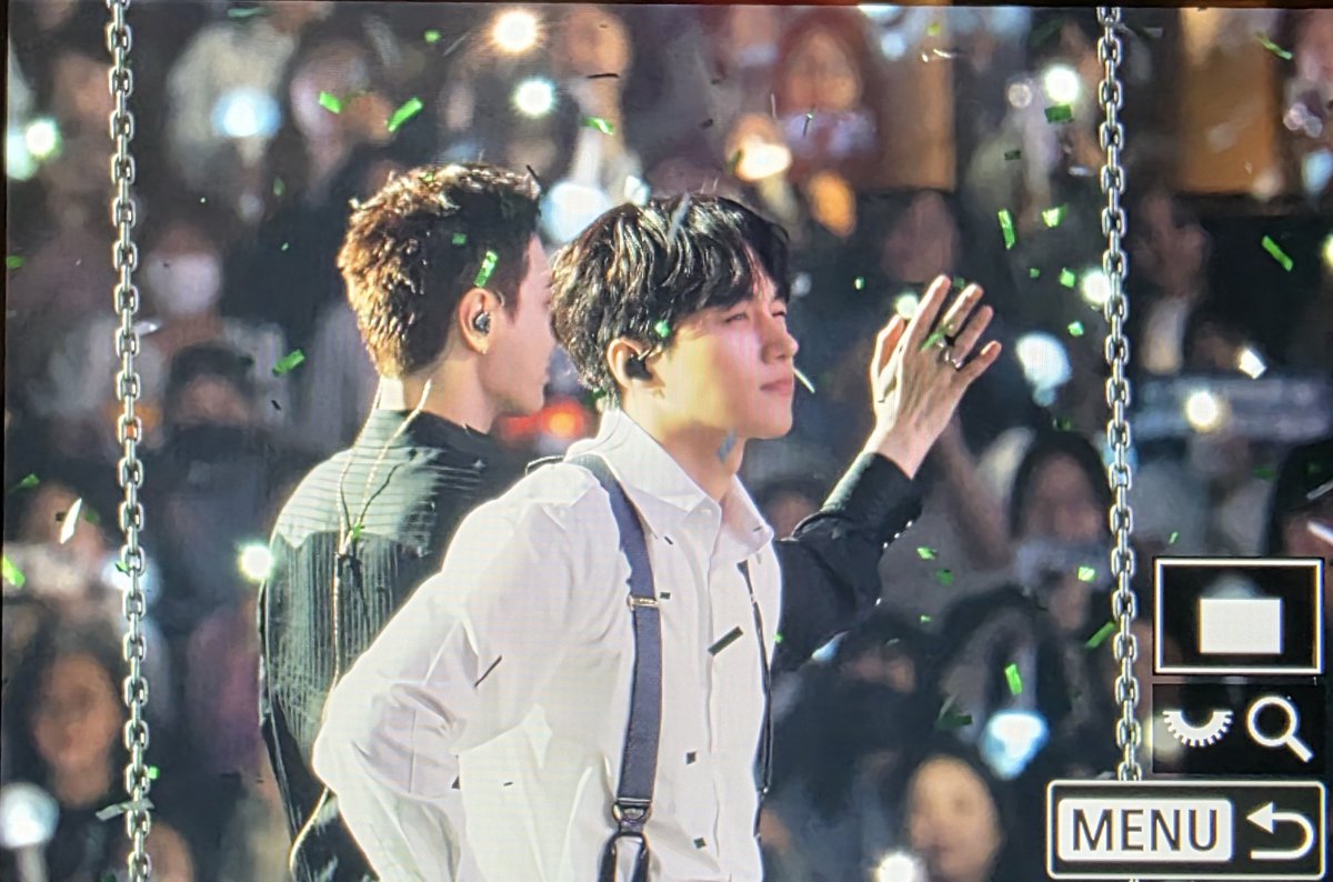 dpfghfflr's tweet photo. 250412 인피니트 앵콜콘서트 프리뷰❣️

#인피니트 #인피니트콘서트 #엘 #김명수 https://t.co/2pnkRtAtUf