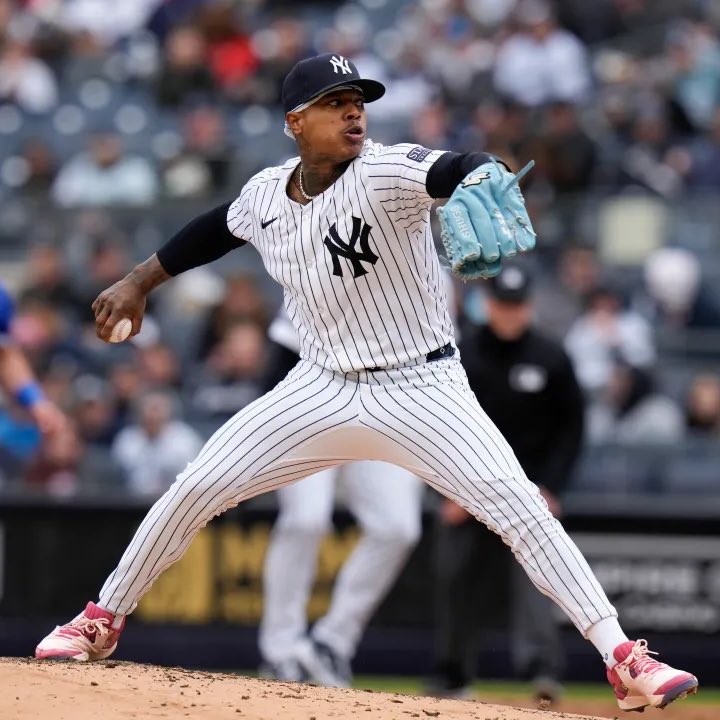 LuisFeldNYPS's tweet photo. Marcus Stroman’s MRI is clean and Yankees playoff odds decrease, per Fangraphs. https://t.co/OqaRwH6eXH