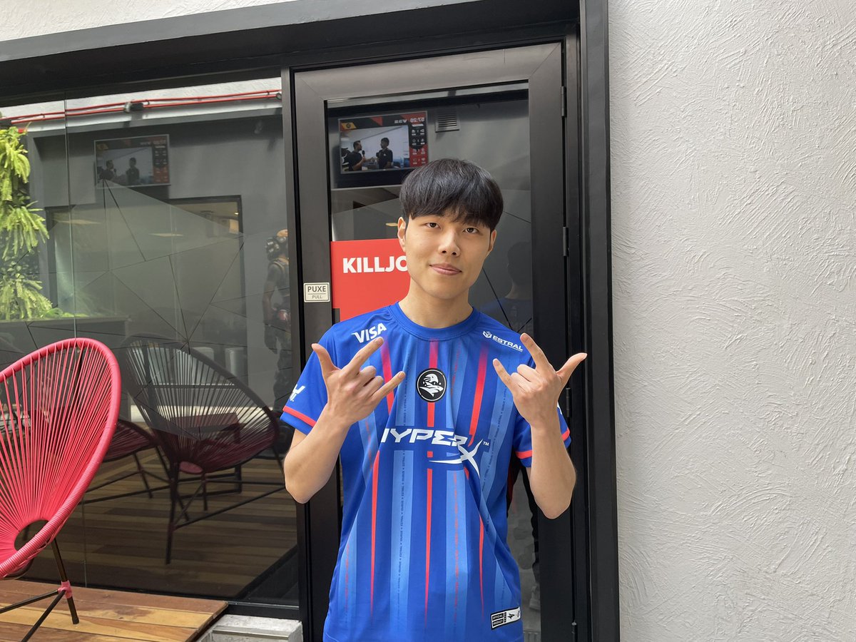 Olha quem encontramos mais cedo por aqui: <a href="/Summit_lol/">우태 Summit</a>, novo Top Laner da <a href="/IsurusEstral/">Isurus Estral</a> 🤘🤘

Bem-vindo à #LTASul!