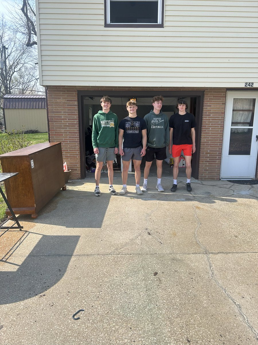 Mackenzie Campbell tweet media