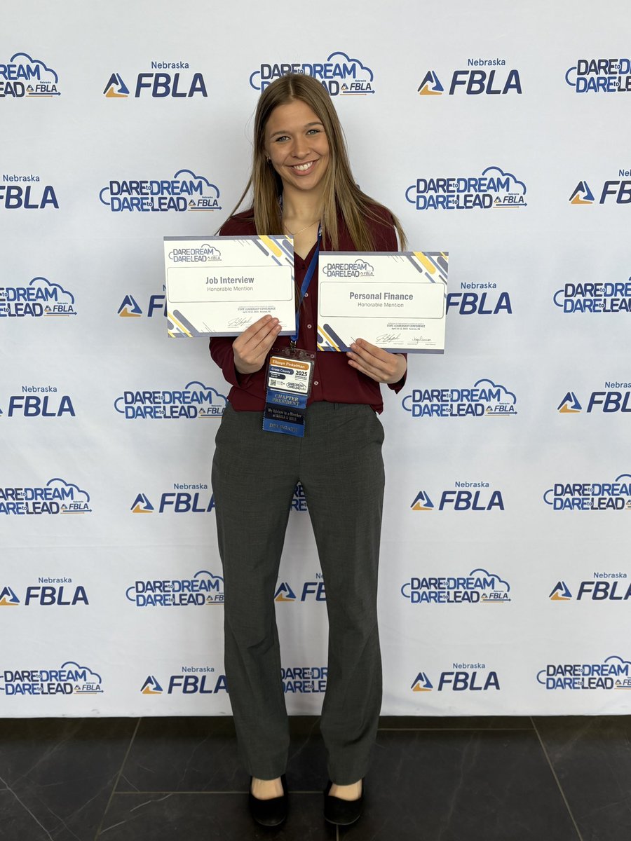 Lynn Blex tweet media