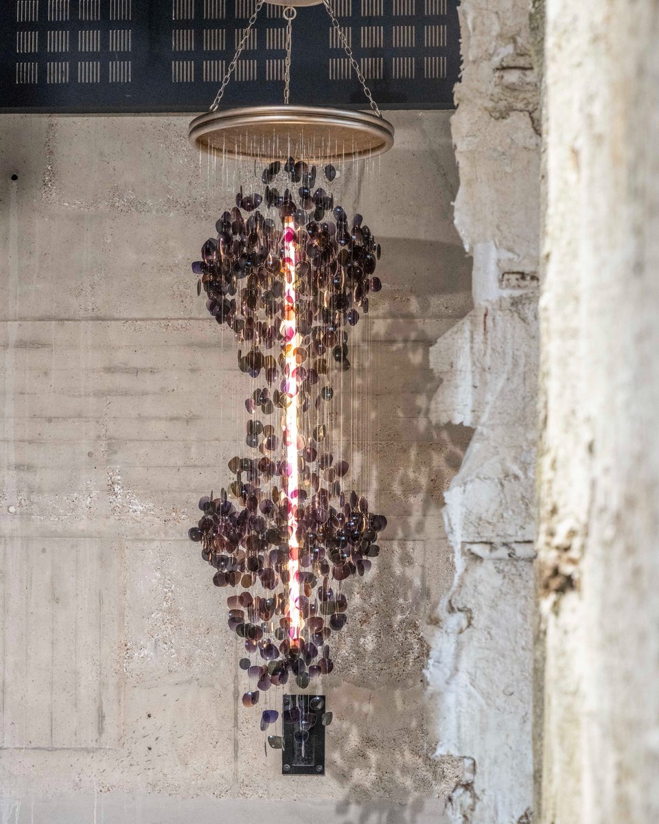 𝗣𝗮𝗻𝘁𝗶𝗻 𝗶𝘀 𝘁𝗵𝗲 𝗻𝗲𝘄 𝗠𝗶𝗹𝗮𝗻 💛

Ce week-end au <a href="/LE_CND/">LE CND</a> , partez à la découverte des métiers d'art avec 56 artisans des 9 territoires d'Est Ensemble. 

🎟️ Entrée libre jusqu'au 13 avril.​

📎 @est_ensemble

#BiennaleEmergence25 #9ter #Artisanat #Design