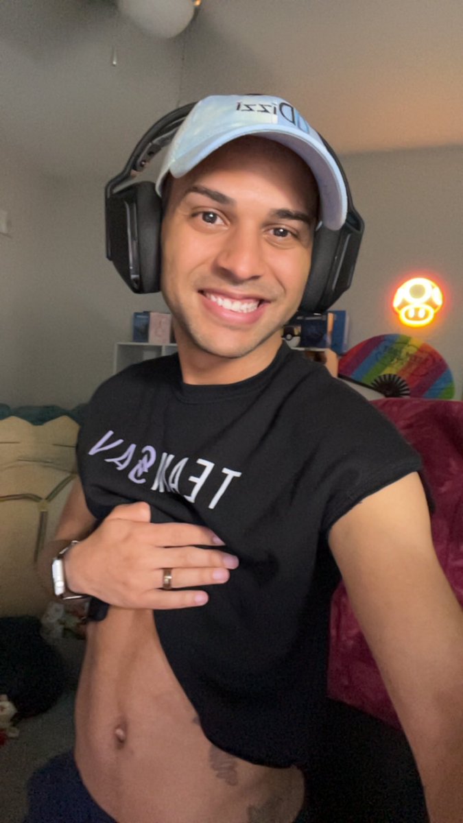 DamnDizzi's tweet image. I just need that 1% chance to show everyone that I can do it!! #streamerstruggles