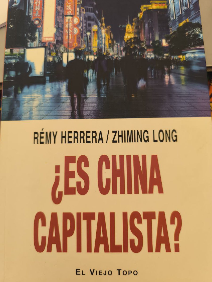 alinadetormes's tweet photo. Ahora que, lógicamente, se habla tanto del modelo Chino, centrándose cada cual en el aspecto que les interesa, que si es un modelo nacional, que si es un modelo productivo...os dejo está reflexión de Remy Herrera y Zhiming Long en el libro "¿Es China capitalista?".

¿Qué se diría de Francia, o de cualquier otro país occidental, si se viera a su gobierno aplicar las políticas que aplica el gobierno Chino liderado (y está parte siempre se omite cuando se trata de hablar bien de China) por el Partido Comunista de China?