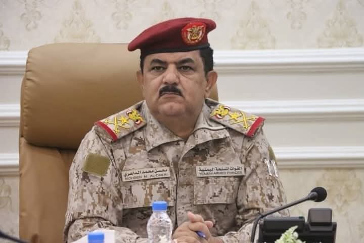 meshaab111's tweet photo. بعد تصريحات وزير الدفاع عمليه بريه قد تكون بدأت فالحديده  وقوه تتبع المنطق الاولى تحشد السيطره على حضرموت في حال سقوط الحوثي خوفا من الانفصال  تحت اسم حلف حضرموت https://t.co/p2WoCDIUOM