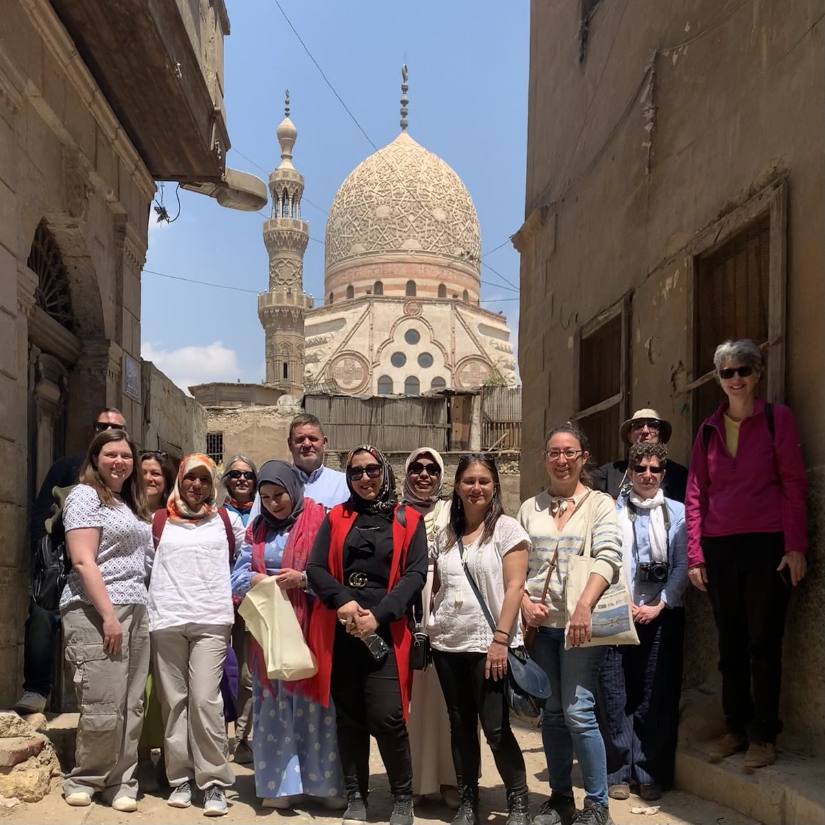 TheEES's tweet photo. The last day of #DSC9 consisted of a walking trail around the City of the Dead in #Cairo, including the complexes of Farag ibn Barquq and Sultan Qaytbay (below).
Great way to end the Ninth #DeltaSurvey conference! Thanks to all of our fascinating speakers and all who attended. https://t.co/E8a5k9XNm8