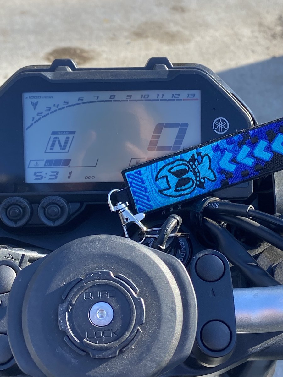 DYZINGAGED tweet media