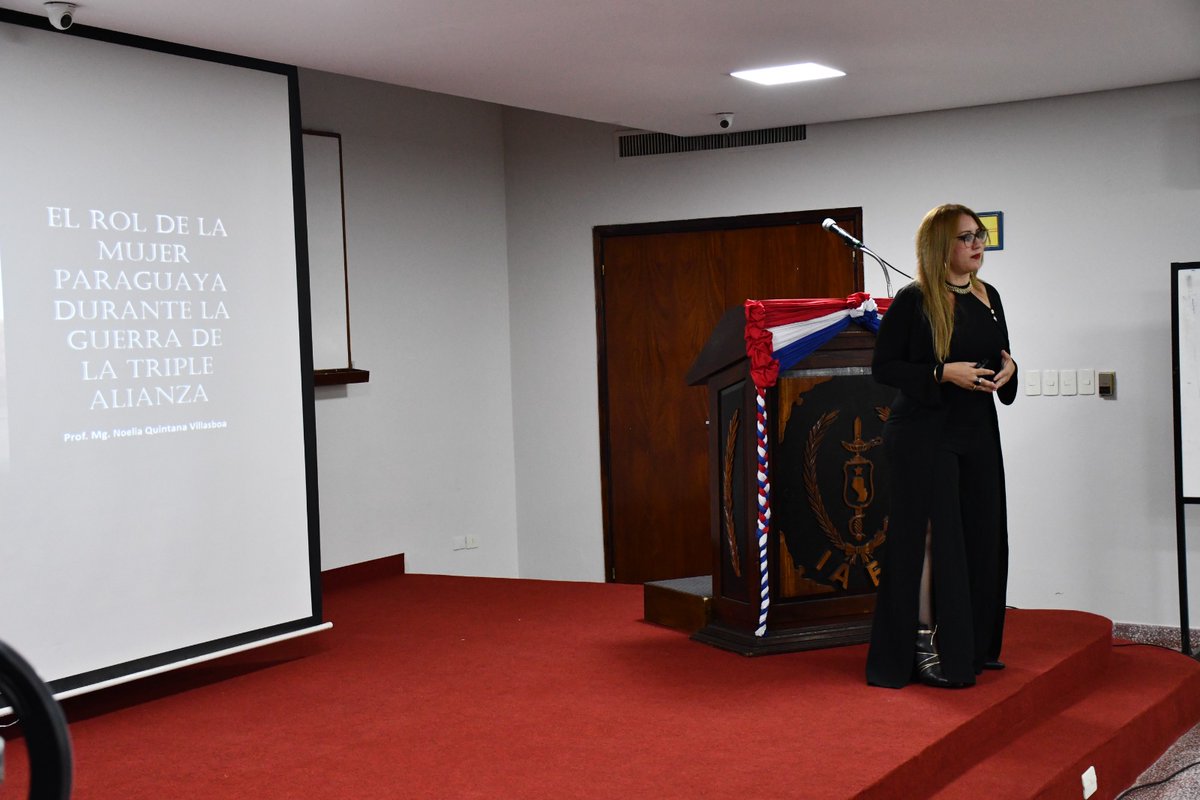 NoeVillasboa121's tweet photo. Esta mañana estuve brindando una conferencia en el Instituto de Altos Estudios Estratégicos.🇵🇾 https://t.co/4emrgtkVAu