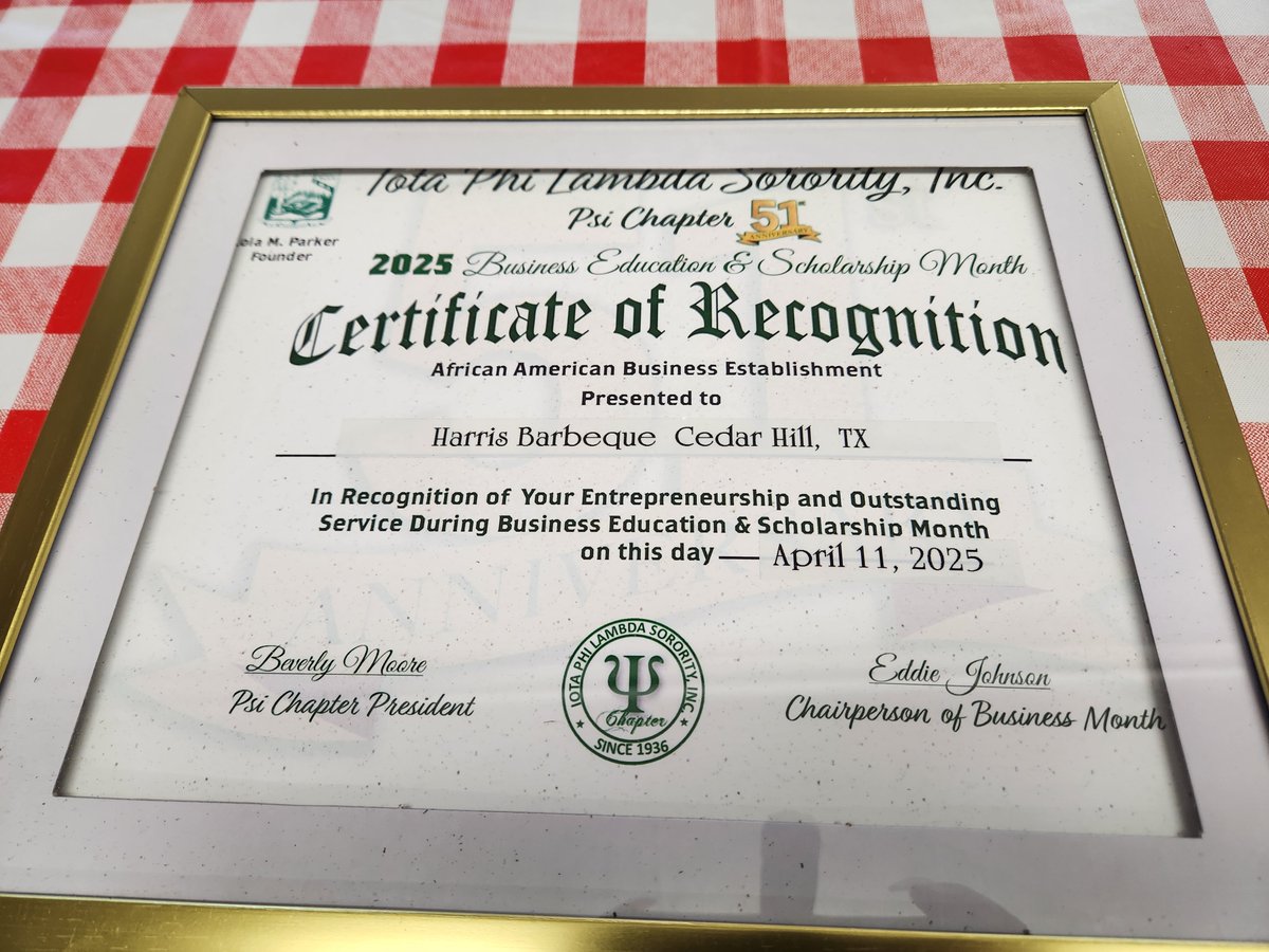 HarrisBarBQue's tweet photo. Congratulations! We received an award for our Outstanding Service and Business. https://t.co/1LTBWYdfwB