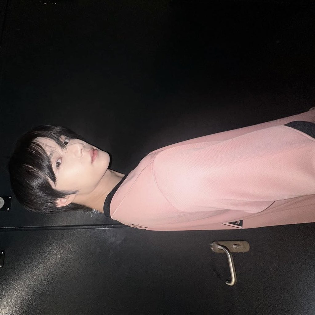 aime1r's tweet photo. ㅤ
𝑓𝗅𝖾𝗎𝗋𝗌     (   𝗀𝖺𝗋𝖽𝖾̂𝗇𝗂𝖺.   )     𝗉𝖺𝗋𝖿𝗎𝗆𝖾́𝖾𝗌 🫧
𝗈𝖽𝖾𝗎𝗋     𝖽𝗈𝗎𝗑     𝖾𝓉     𝖿𝗅𝘰𝗋𝖺𝗅   𓍼   𝖻𝖾𝗈𝗆𝗂𝖾 ! 
 ㅤ https://t.co/HprhVNELku