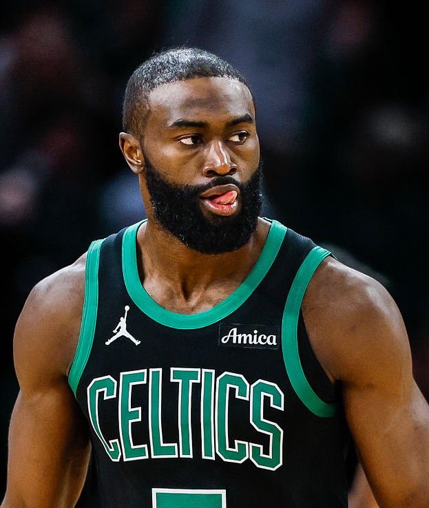TheDunkCentral's tweet image. Jaylen Brown received pain management injections in his right knee in an effort to be ready for the playoffs, per @ramonashelburne