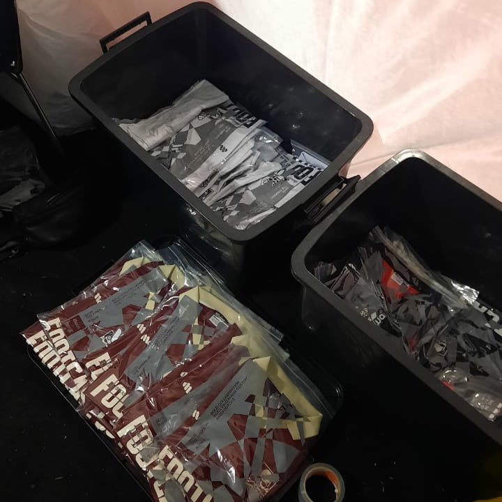 alifmadani_'s tweet photo. Masih ada beberapa stok, yang mau keep. Langsung DM yess!!
Sebut warna - size - payment.
Gass, ditunggu! 🫶🏼
#SeizeTheWeekend
#MAWAxFOOTCAS https://t.co/sU0QHluco0