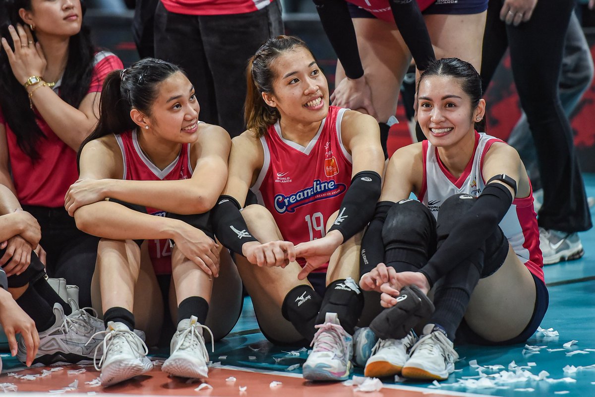 Our BeaPonsDen 🥹💗You’ve worked hard, Girls!! 🫶🏻 #PVL2025