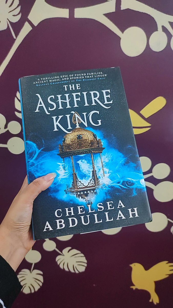 sohineedey's tweet photo. Thank you @orbitbooks for all the #bookmails 🥹💜🌻 https://t.co/xPGvAn9AjH
