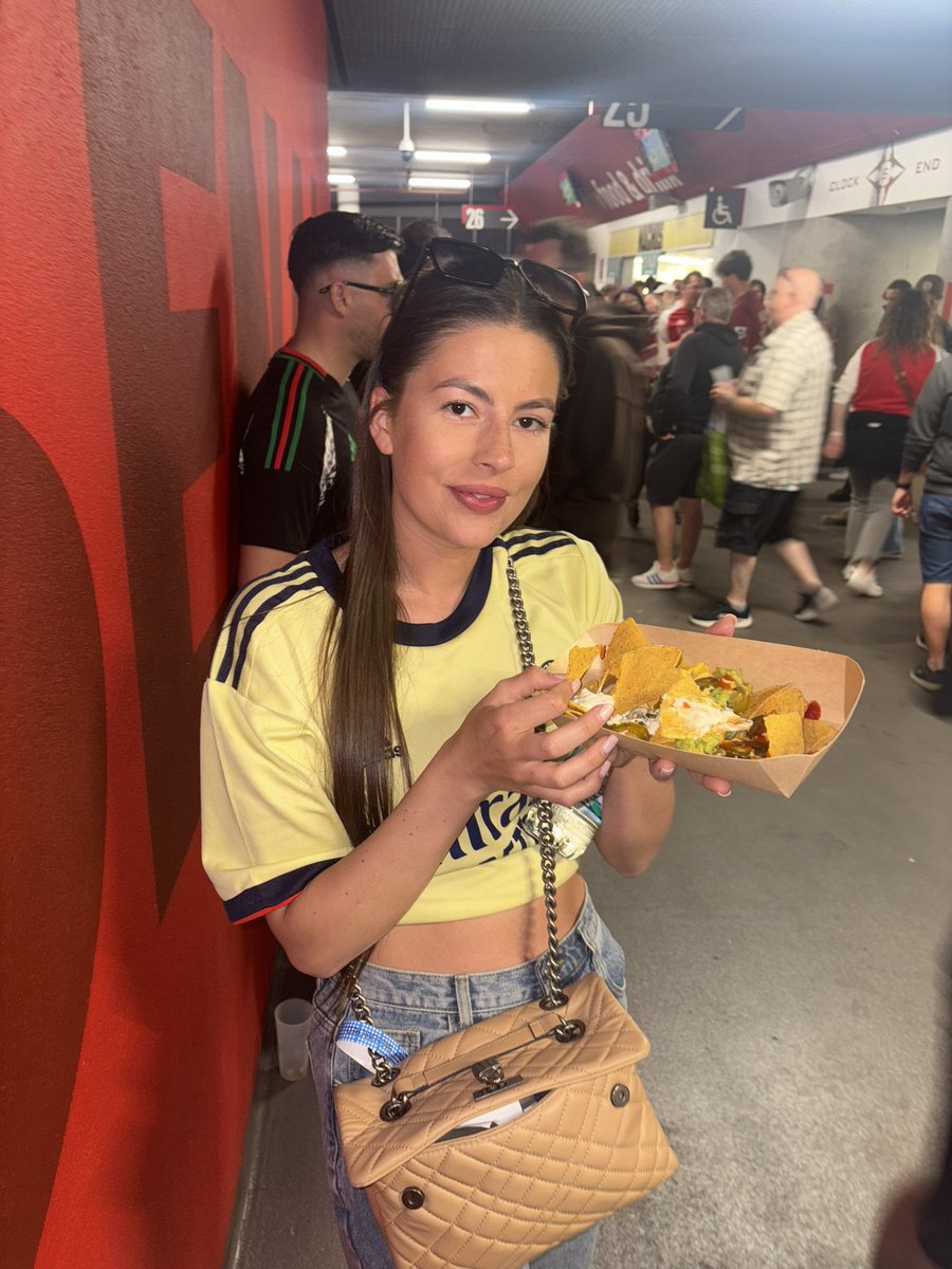 Got the fittest bird in aN5