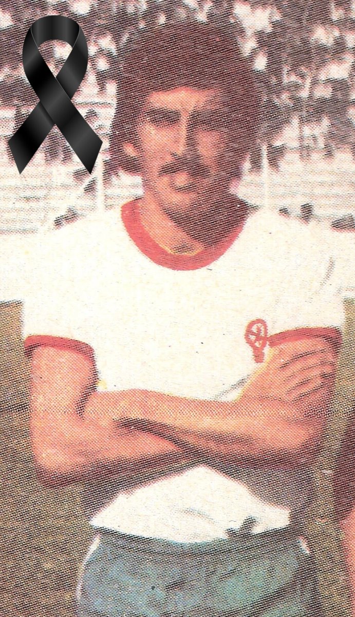 ManicomioQuema's tweet image. Desde @ManicomioQuema queremos comunicar el fallecimiento del querido #CarlosLeone jugador histórico del #Huracan del 73, desde este humilde lugar rendirle homenaje y acompañar a sus familiares y amigos en este difícil momento.
Siempre presente querido Carlos y gracias siempre !