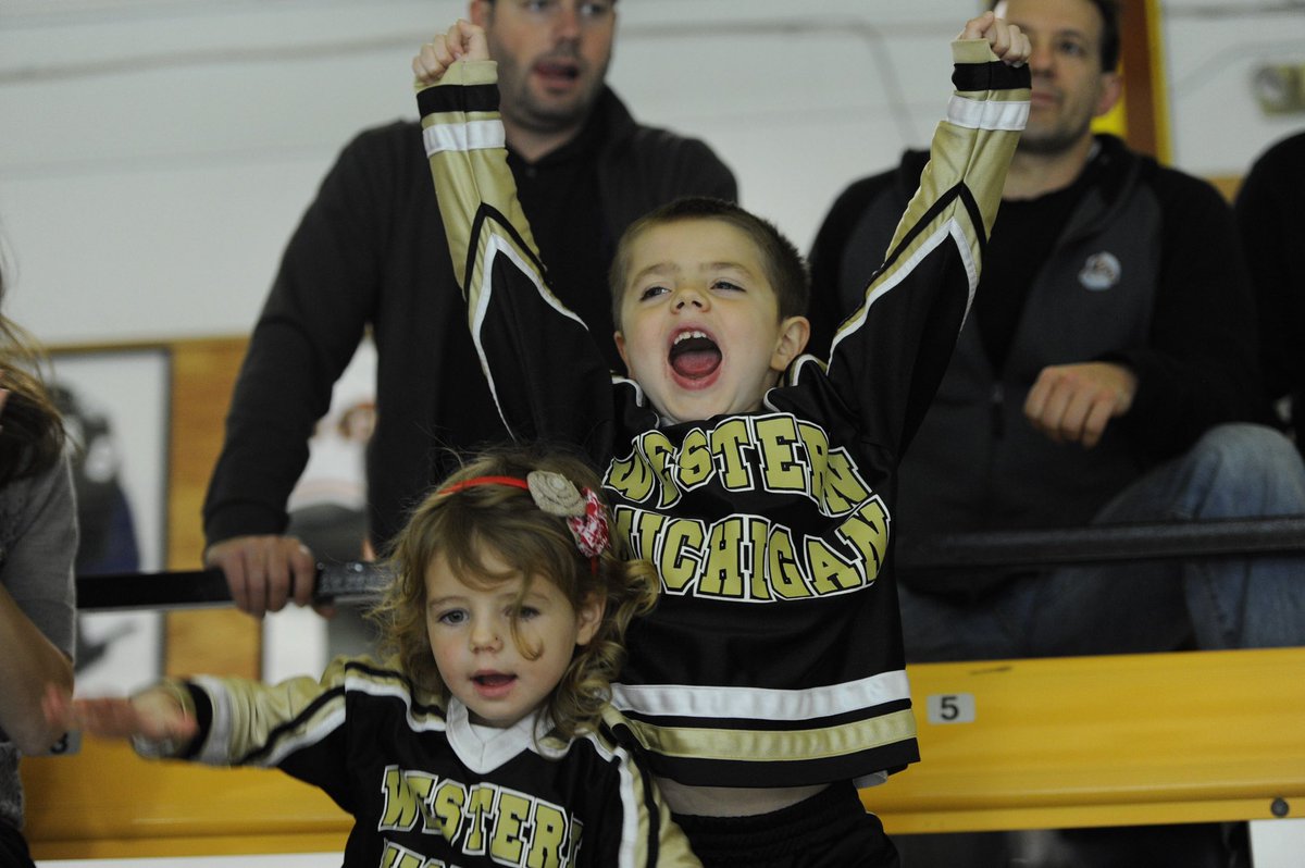 Buccigross's tweet image. Big day for Western Michigan. No bad days. #CawlidgeHawkey