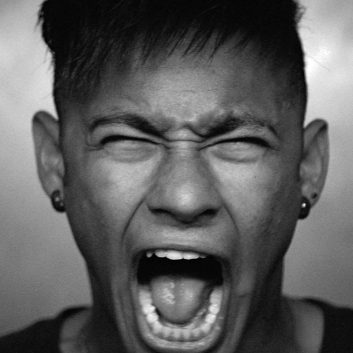 ConnieSpriner's tweet photo. @Fortnite Can you bring the FFc neymar .jr skin back PLEASE i need it 😢 https://t.co/nKJupVJ1T0