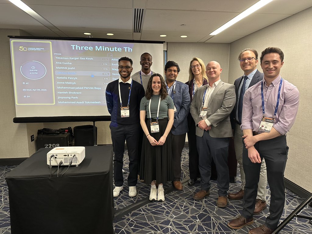 gopal0610's tweet photo. It was a good learning experience to be at #SFB2025, Chicago. I was fortunate to moderate two sessions (Drug delivery SIG-2, Nanomedicine for targeted drug delivery-1), 3 MT competition along with Biomaterial Education SIG committee members. https://t.co/sumeejHTZH