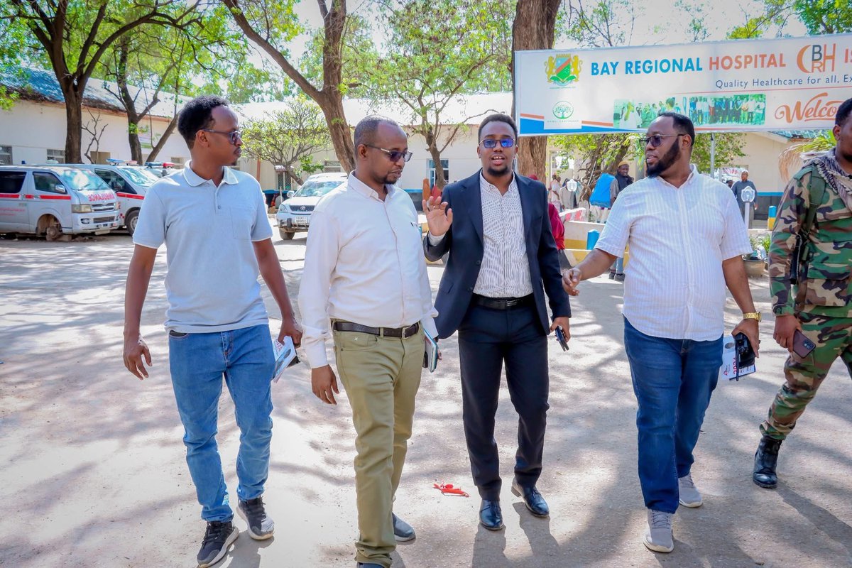 Ministry of Health - SWSS (@moh_swss) on Twitter photo South west state health minister, Mr. Said Ahmed Ali, today presided over a meeting with senior #MSFSomalia officials, led by Dr. Abubakar, MSF’s Operations manager for East and horn of Africa. They discussed strengthening cooperation and the health services MSF provides in the South west state health minister, Mr. Said Ahmed Ali, today presided over a meeting with senior #MSFSomalia officials, led by Dr. Abubakar, MSF’s Operations manager for East and horn of Africa. They discussed strengthening cooperation and the health services MSF provides in the