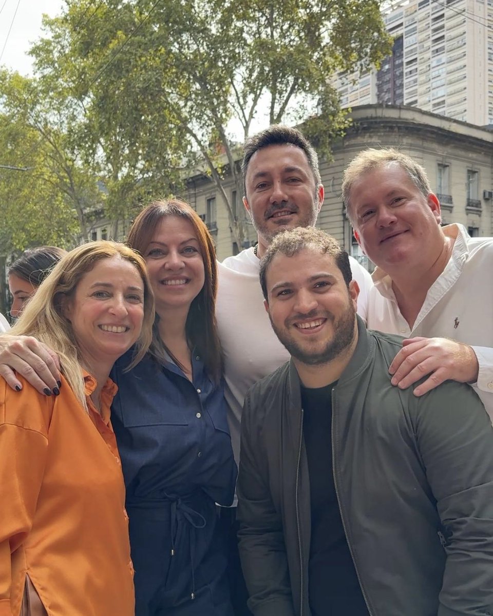 kienast_marina's tweet photo. Ya demostramos que lo imposible era mentira. Ahora vamos por más: liberar la Ciudad. Porque las fuerzas del cielo no descansan. #AdorniEsMilei #LaLibertadAvanza

@SPettovelloOK @nicolaspakgojz @luispetri @jparenaza https://t.co/dghPGMyMyB