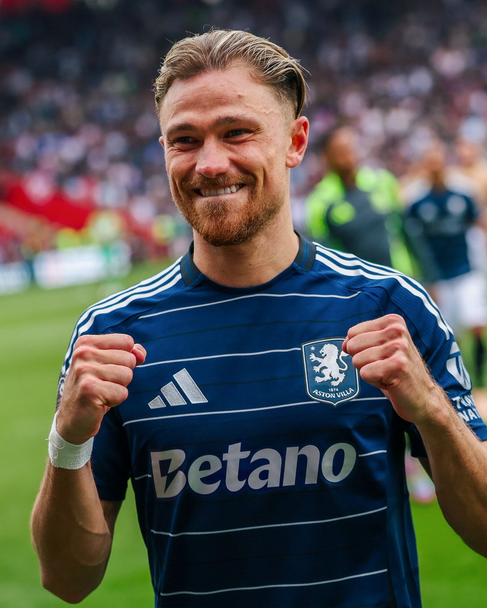 AVFCOfficial's tweet photo. Matty's smile says it all 😁 https://t.co/9wwqdW6AUN
