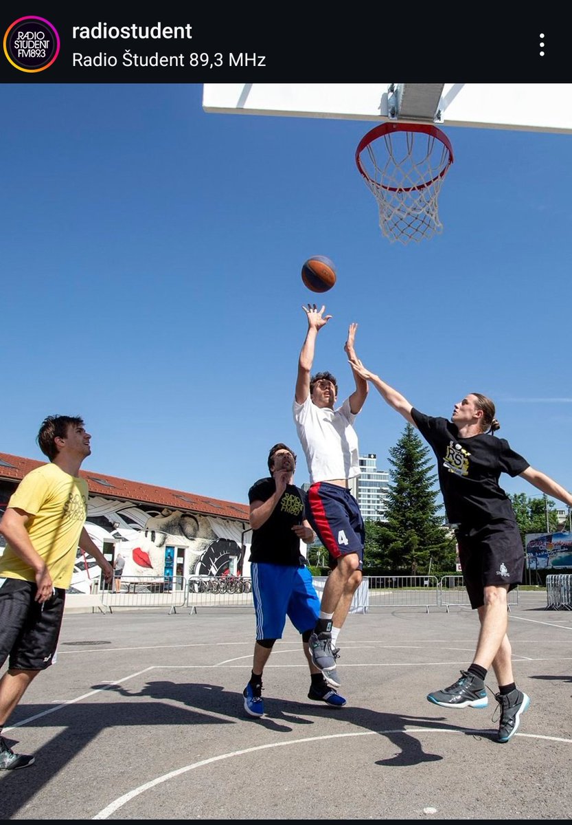 Suspenzor tweet media