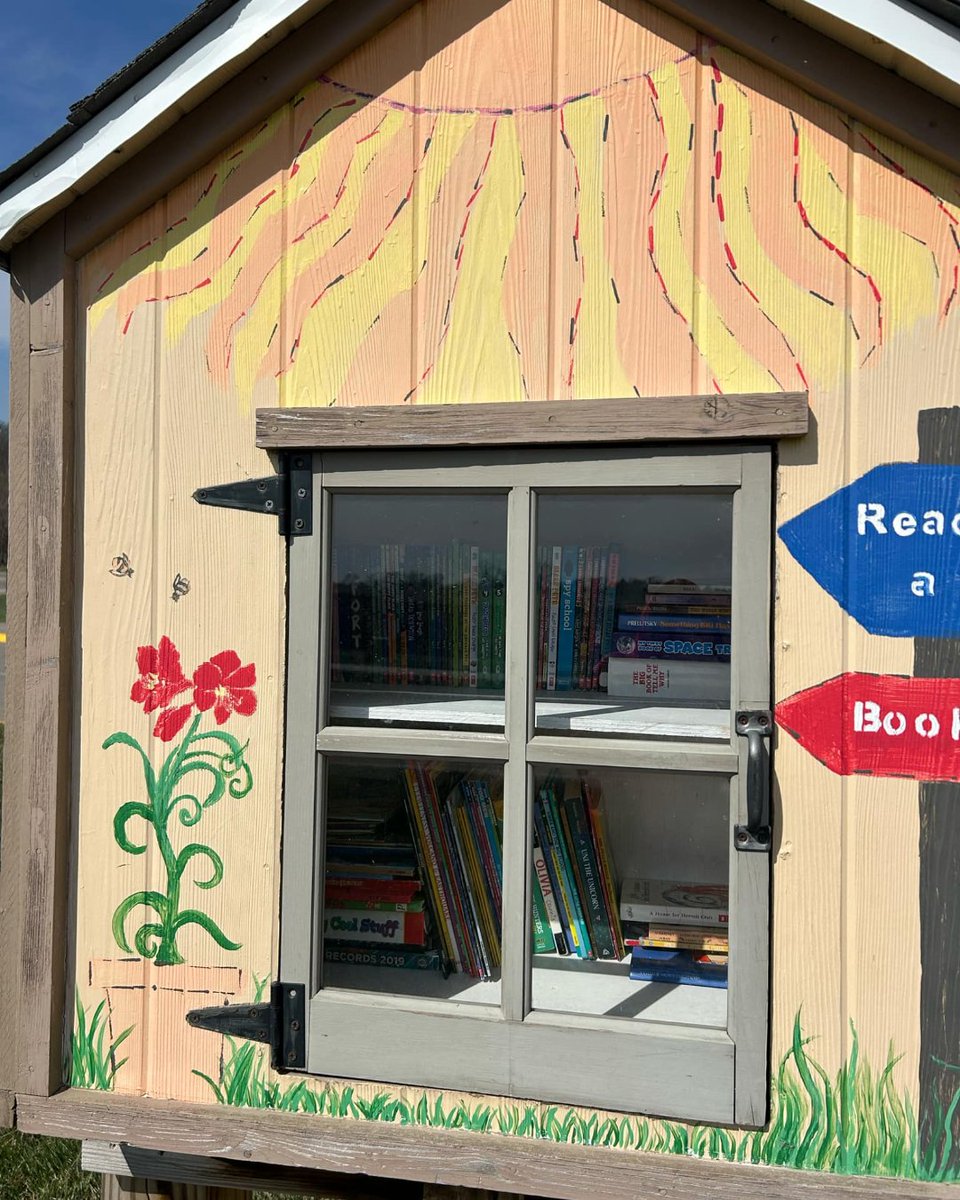 CVLittleLynx's tweet photo. Taking Action is an important component of our work as an IB school. This weekend, Addison Driscoll and his family took action to ensure our little library is clean and organized. Thank you to the Driscoll family! https://t.co/ifDgvG7d4q