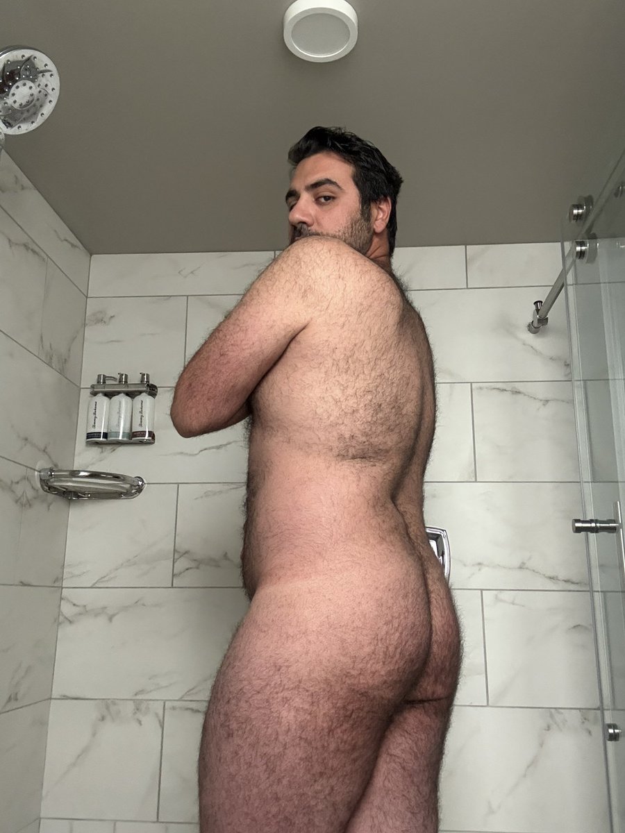 Archibearbottom's tweet photo. #Gay #LGBT #Gay_bear #Bearded_man #Hairy_chest #Hairy_Body 
@bearflix @Hairylo55550680 https://t.co/qfIt6IfOiP