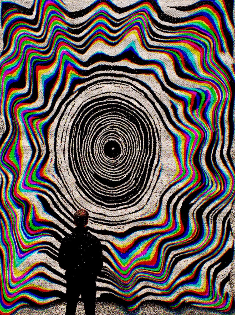 photonisdead's tweet photo. my spiral art https://t.co/RWe4rTb7eg