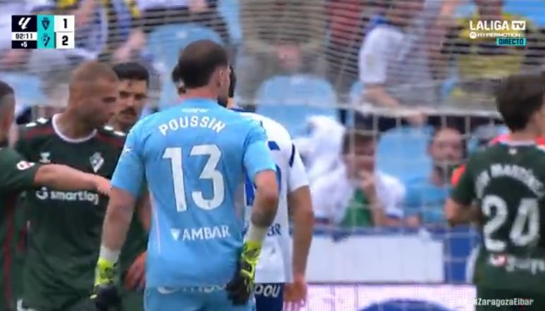 _BeFootball's tweet photo. 🚨🚨 GAËTAN POUSSIN, 𝗔𝗡𝗖𝗜𝗘𝗡 𝗚𝗔𝗥𝗗𝗜𝗘𝗡 𝗗𝗘 𝗕𝗢𝗥𝗗𝗘𝗔𝗨𝗫, 𝗩𝗜𝗘𝗡𝗧 𝗗’𝗘́𝗚𝗔𝗟𝗜𝗦𝗘𝗥 𝗦𝗨𝗥 𝗖𝗢𝗥𝗡𝗘𝗥 𝗔̀ 𝗟𝗔 𝟵𝟬+𝟯 𝗖𝗢𝗡𝗧𝗥𝗘 𝗘𝗜𝗕𝗔𝗥 😱😱😱

Son club, Saragosse, a deux points d’avance sur la zone rouge.

Un but qui pourrait compter en fin de saison !!