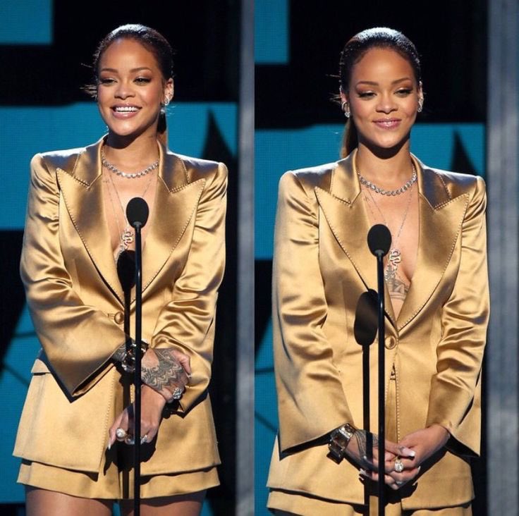 Rihanna at the 15th Annual BET Awards (2015).