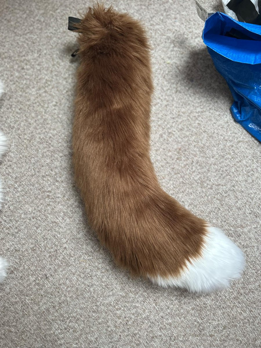 FurDelicious tweet media