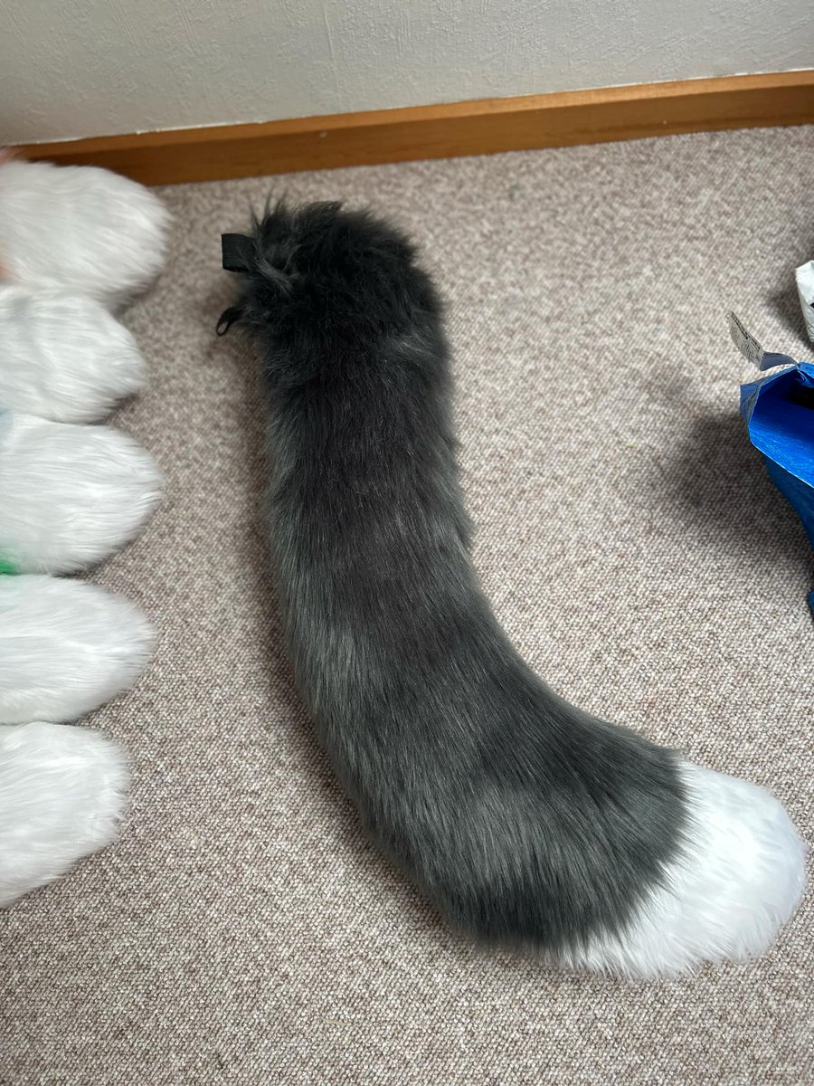 FurDelicious tweet media