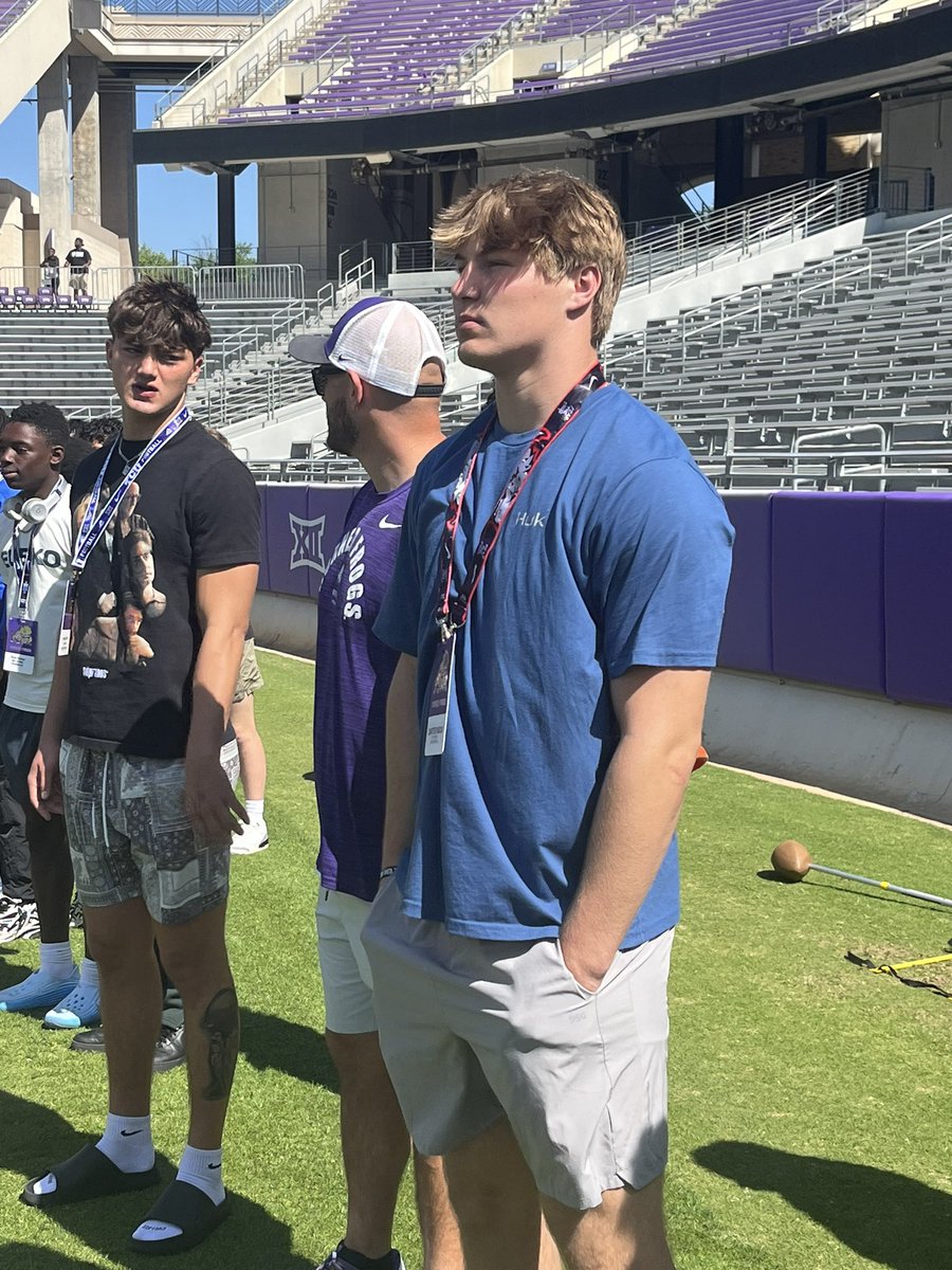 #TCU 2026 commit <a href="/Carter_buck21/">Carter Buck</a> here at Frogs’ spring practice