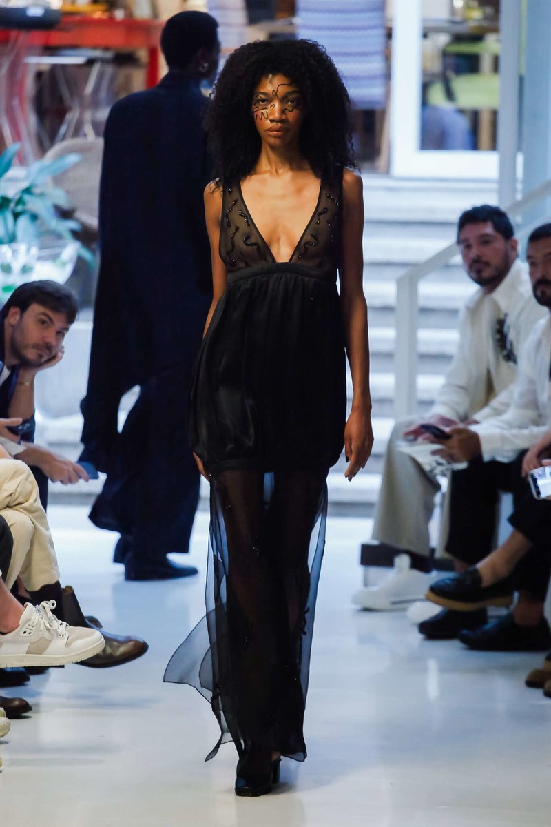 kendam_com's tweet photo. Handred Fall Winter 2025-2026 fashion show at São Paulo Fashion Week N59 (April 11, 2025) https://t.co/2JEqTmjmKt

#Handred #FW25 #AW25 #Runway #SaoPaulo #FashionWeek #Brazil #Kendam https://t.co/M9lgRk0UW2